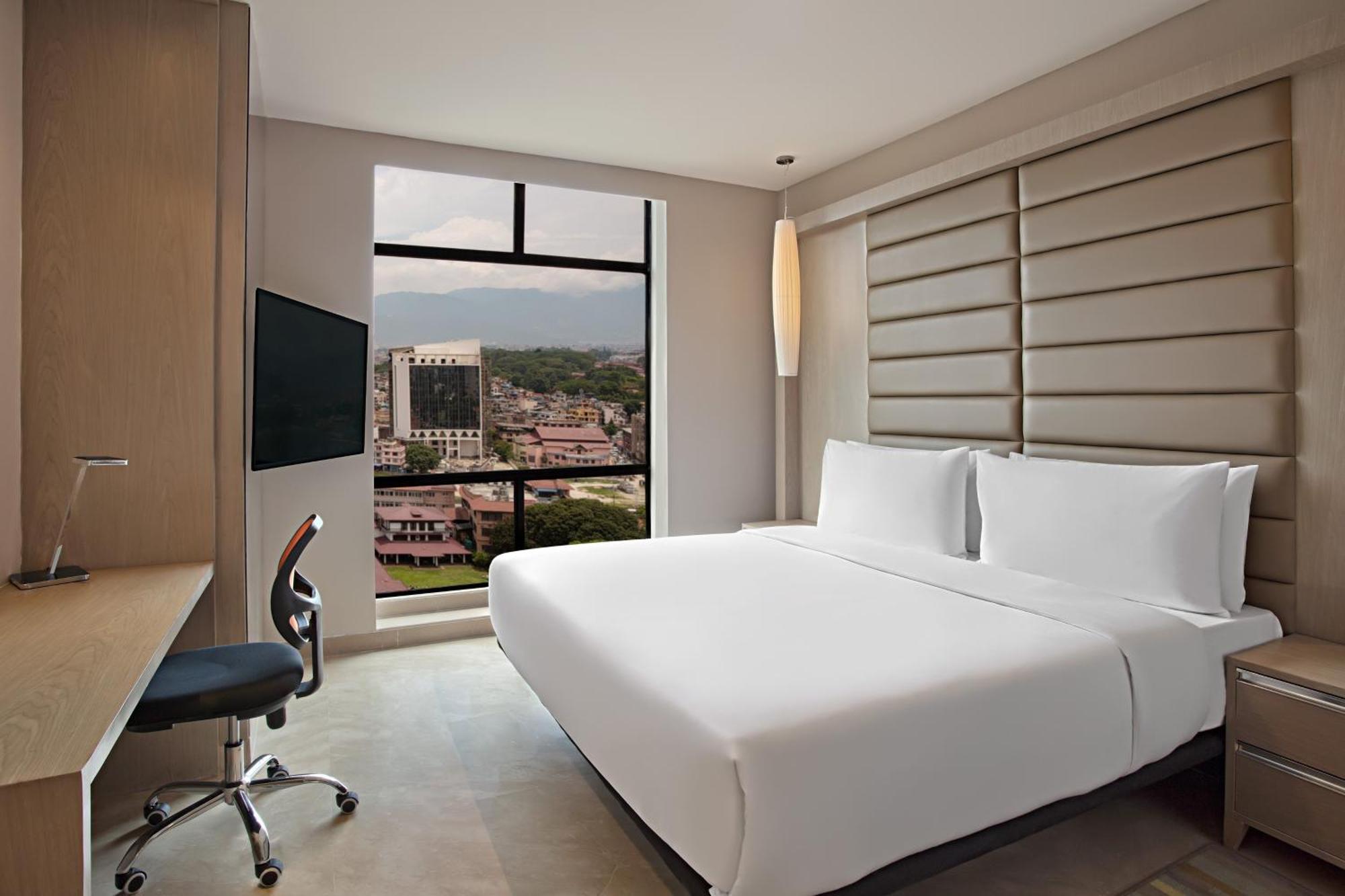 Aloft Kathmandu Thamel Hotel Bagian luar foto